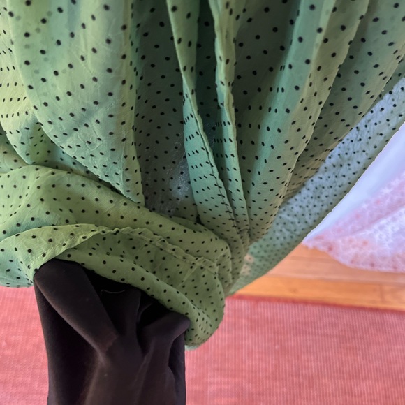 Tulle size small green with black polka dots . Fully lined super cute! - Picture 4 of 5